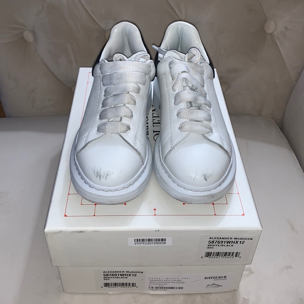 Boy Alexander McQueen